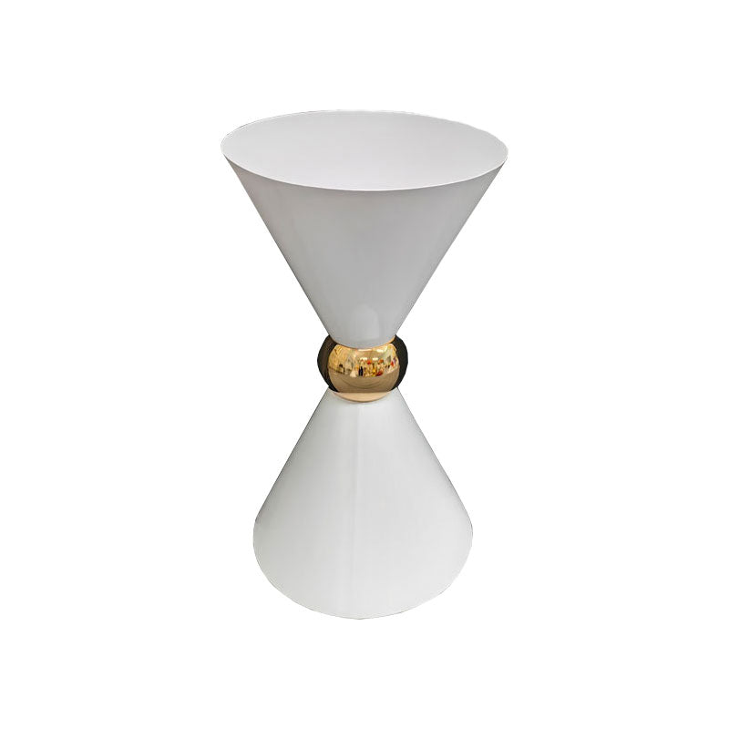 Luxury White Metal Double Cone Dessert Table Stand