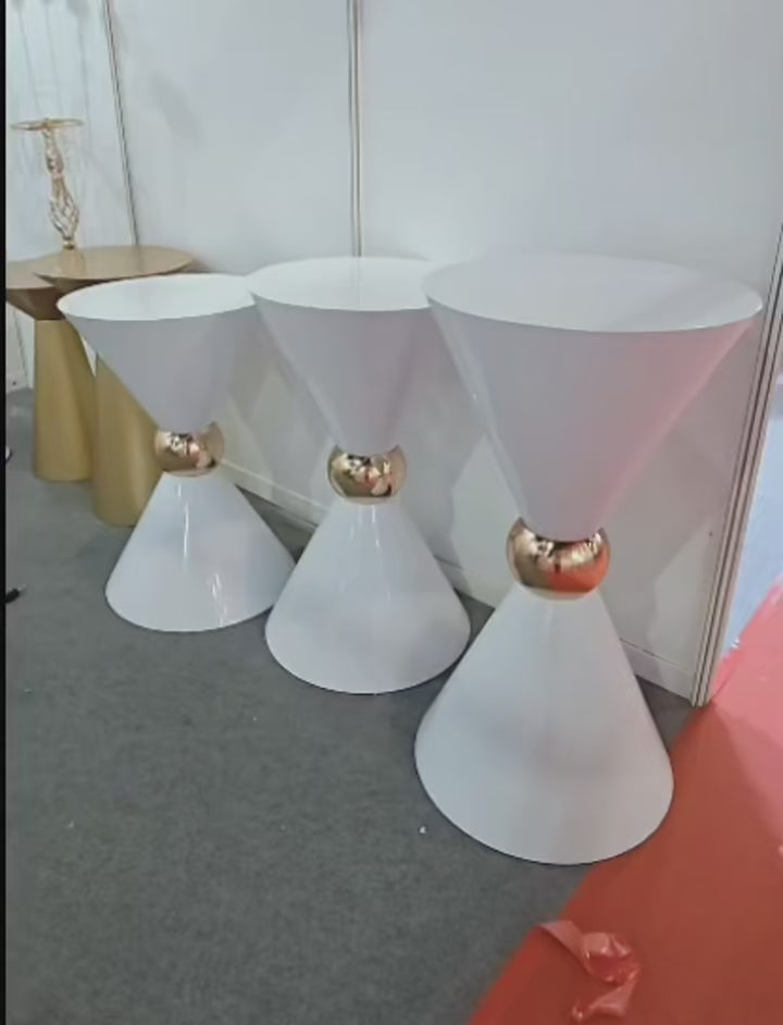 Luxury White Metal Double Cone Dessert Table Stand