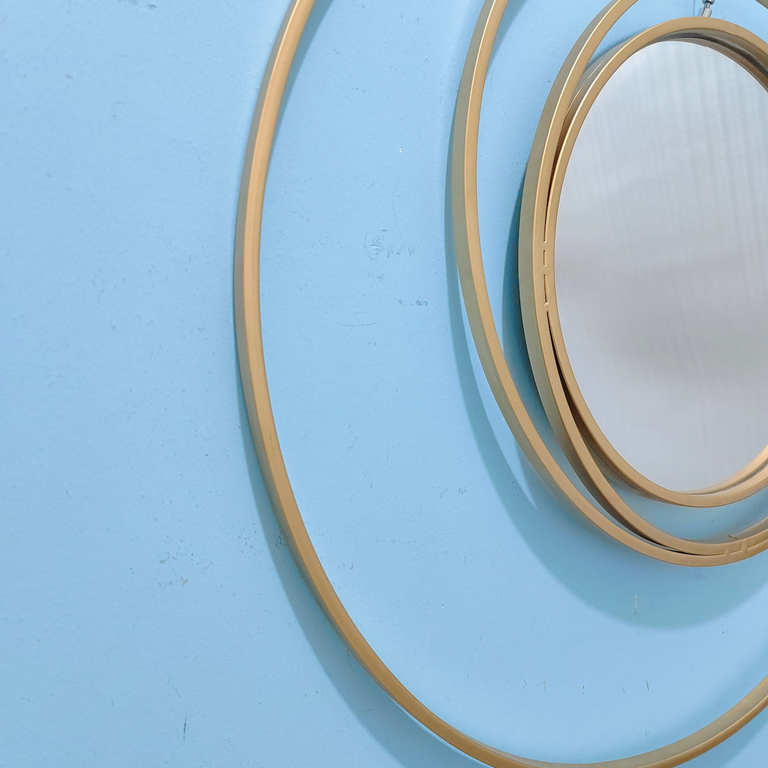 Modern 3D Gold Round Wall Mirror 