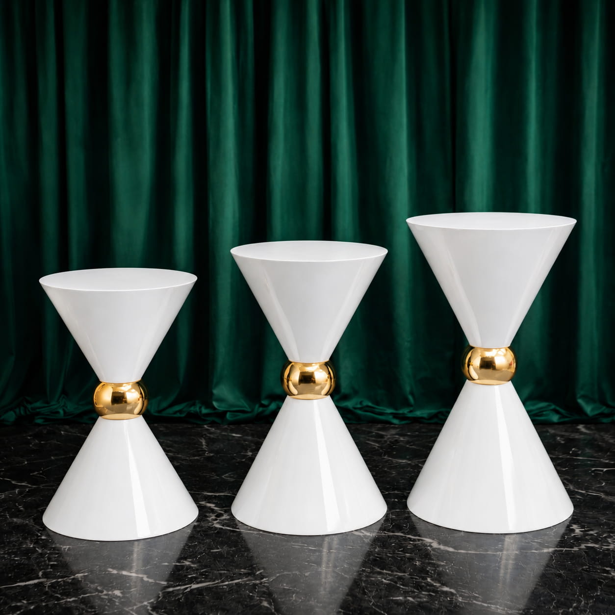 Luxury White Metal Double Cone Dessert Table Stand